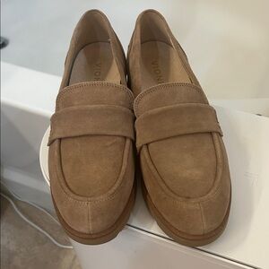 Vionic Womens Cleo Loafer, Desert Sand, 8